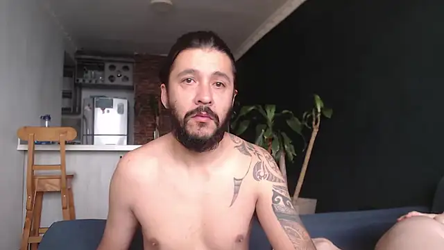 Snapshot of sexual_devils chatting on January 2025 12:11:01 PM sexual devils online show from January 2025 12:11:01 PM