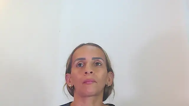 Amber Moore online show from June 2026 08:15:02 PM