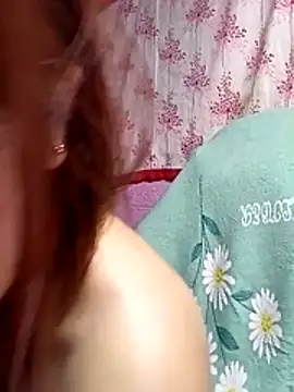 Snapshot of Cutie_body11 chatting on July 2026 10:41:01 AM Cutie body11 online show from July 2026 10:41:01 AM