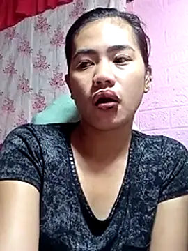Snapshot of Cutie_body11 chatting on July 2026 01:23:02 AM Cutie body11 online show from July 2026 01:23:02 AM