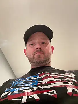 smokeymt420 online show from February 2026 05:33:02 AM