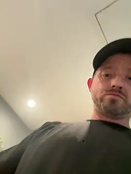 smokeymt420 online show from July 2026 11:37:01 PM