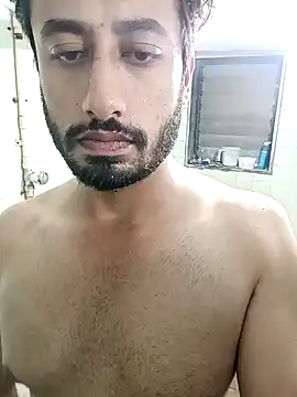 Snapshot of SimplyKarthik09 chatting on January 2025 04:30:02 PM SimplyKarthik09 online show from January 2025 04:30:02 PM