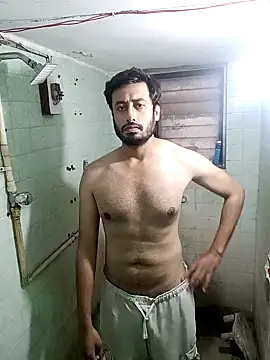 Snapshot of SimplyKarthik09 chatting on January 2025 05:05:01 AM SimplyKarthik09 online show from January 2025 05:05:01 AM