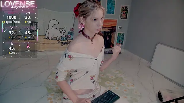 Careful i bite online show from September 2025 04:13:02 AM