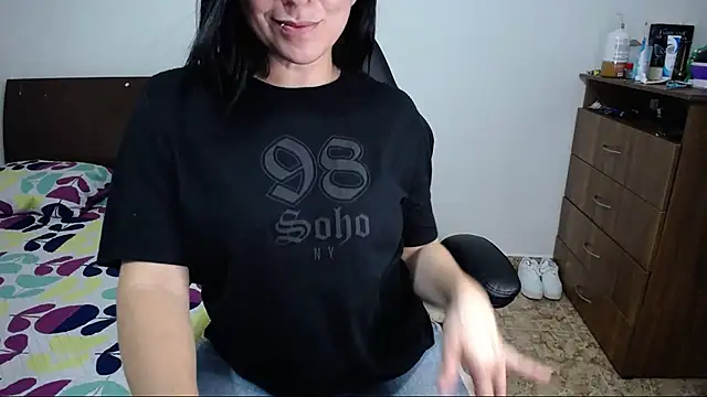 alexa milsf online show from March 2025 09:59:02 PM