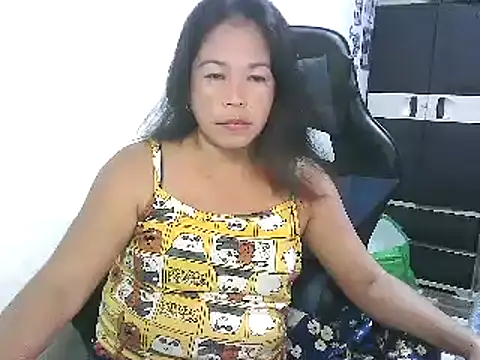 Snapshot of yummytitsxxx168 chatting on January 2025 02:46:02 AM yummytitsxxx168 online show from January 2025 02:46:02 AM