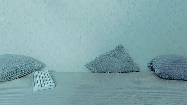 YourCaramel online show from February 2025 05:58:01 AM