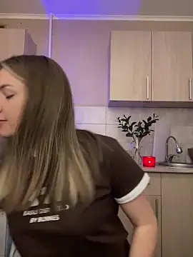 NastyushaaLove online show from March 2025 04:15:02 PM