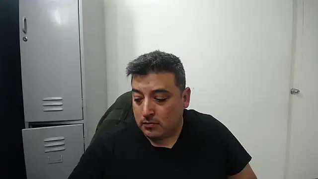 Snapshot of antonycruz chatting on September 2025 09:15:01 PM antonycruz online show from September 2025 09:15:01 PM