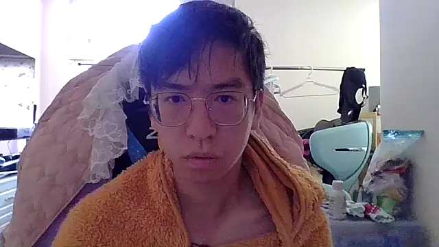 Snapshot of charlie_xdd chatting on March 2025 06:32:02 AM charlie xdd online show from March 2025 06:32:02 AM