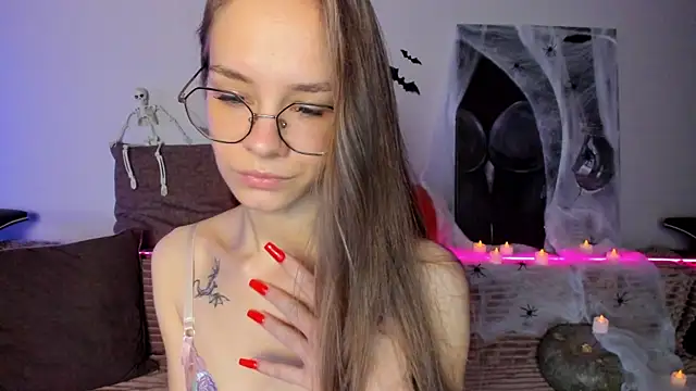 Sunbeam69 online show from October 2025 04:57:02 AM