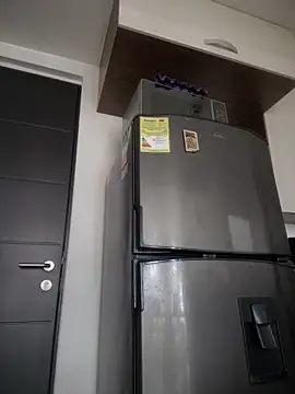 DulceLenns online show from November 2025 06:19:02 PM