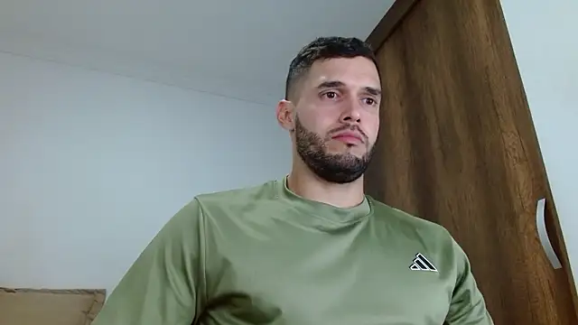 Noah jhonsonn online show from February 2026 03:36:01 AM