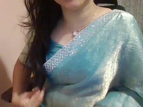 Pinky 4 online show from March 2025 06:33:01 PM