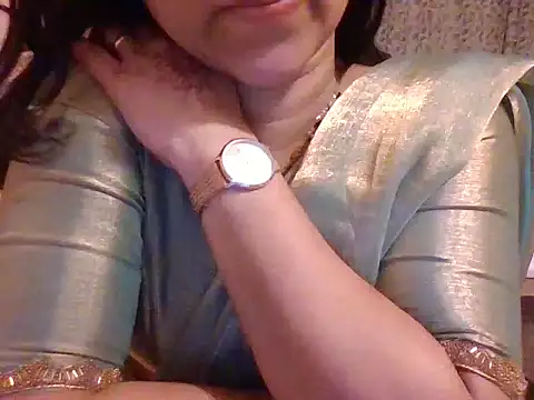 Pinky 4 online show from November 2025 11:54:01 PM