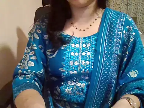 Pinky 4 online show from January 2026 06:02:02 PM