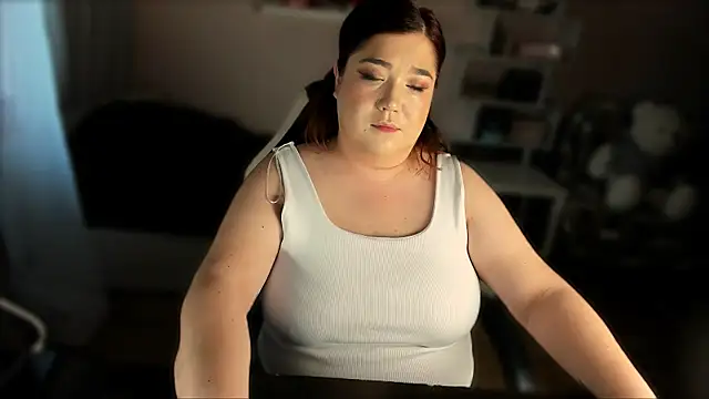 Vi-Vixen online show from November 2025 11:16:02 AM