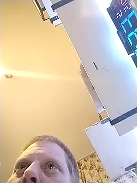 Snapshot of Baumhackel chatting on January 2026 11:36:01 PM Baumhackel online show from January 2026 11:36:01 PM