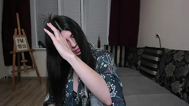 MolagAnna online show from October 2025 05:44:02 PM