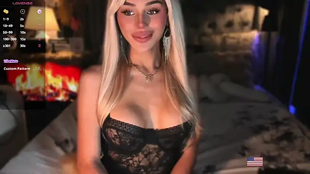 webcumgodess online show from December 2025 05:22:02 PM