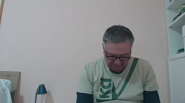 YOU6me online show from January 2025 06:14:01 PM