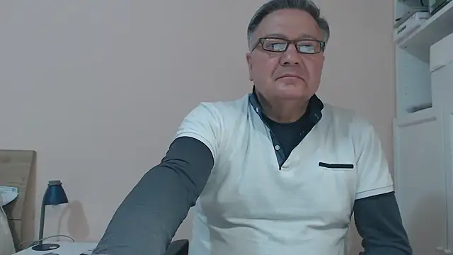 YOU6me online show from March 2025 03:49:01 PM