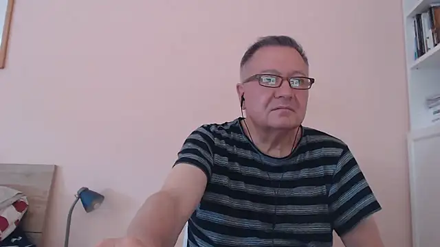 YOU6me online show from September 2025 09:53:02 AM