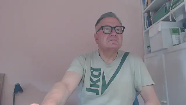 YOU6me online show from June 2026 07:47:02 AM