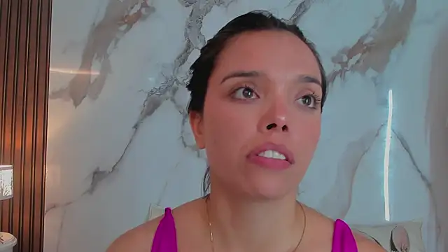 hannahill69 online show from March 2025 10:48:01 AM