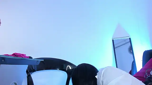 Snapshot of ValerySex_ chatting on January 2026 07:11:01 PM ValerySex online show from January 2026 07:11:01 PM