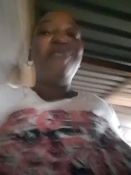 winterqueenx online show from February 2025 04:11:01 PM