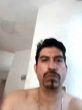 Felipenuevo1 online show from November 2025 09:08:01 PM