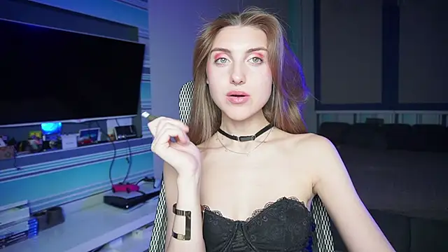 CassiaBlade1 online show from September 2025 04:44:02 PM