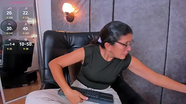 Keyla Milf online show from April 2026 11:29:01 PM