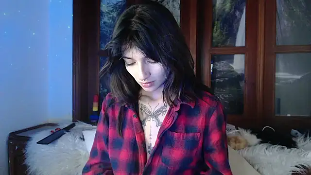 Snapshot of Lilith_Mark chatting on December 2024 03:09:01 AM Lilith Mark online show from December 2024 03:09:01 AM