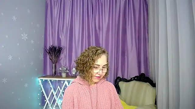 Snapshot of queen_a_n_i chatting on July 2026 05:55:02 AM queen a n i online show from July 2026 05:55:02 AM
