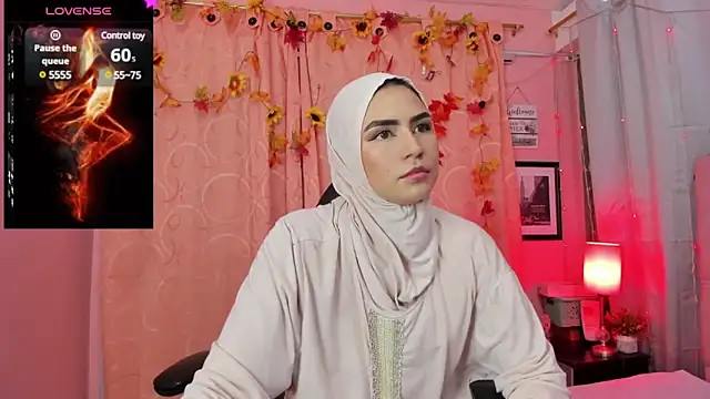 Snapshot of DarshaKhemu chatting on December 2024 08:23:02 PM DarshaKhemu online show from December 2024 08:23:02 PM