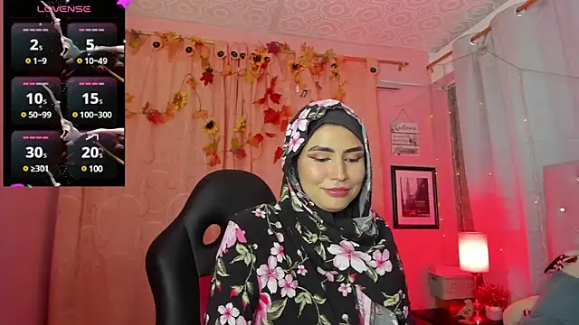 Snapshot of DarshaKhemu chatting on January 2025 11:58:01 PM DarshaKhemu online show from January 2025 11:58:01 PM