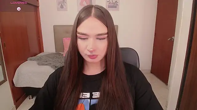 Miley Baker online show from December 2025 02:26:01 PM