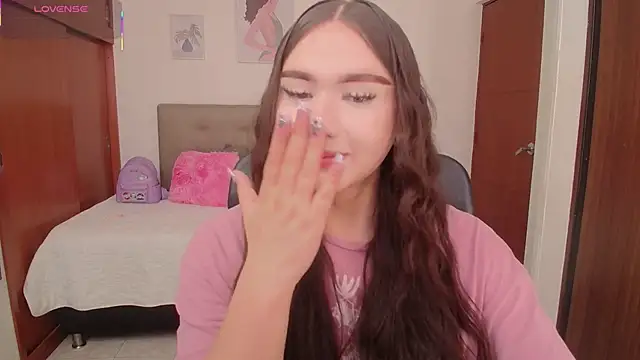 Miley Baker online show from February 2026 01:27:02 PM