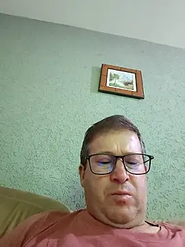 tavio1 online show from January 2026 12:26:01 AM