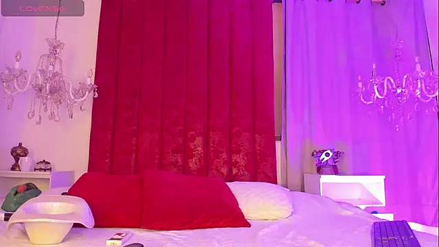 Selenee- online show from January 2026 03:28:02 PM