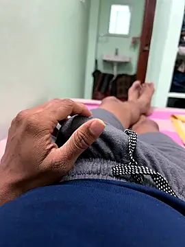 lovelyfvcker online show from September 2025 12:21:02 PM