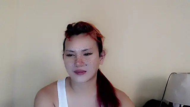 Snapshot of beatrice_21 chatting on July 2026 04:21:02 AM beatrice 21 online show from July 2026 04:21:02 AM