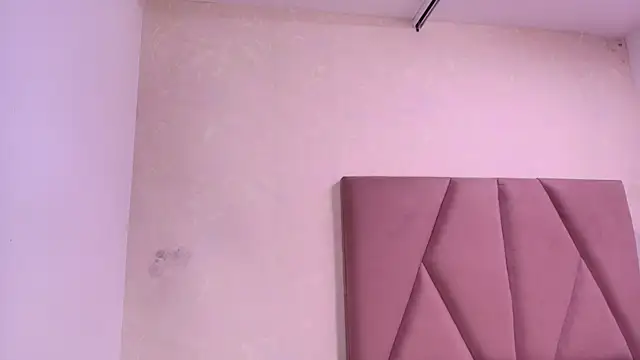 lay navas online show from October 2025 07:24:02 PM