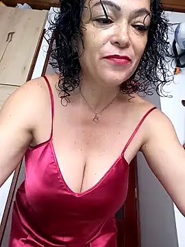 Friendly 2024 online show from February 2025 01:14:02 PM