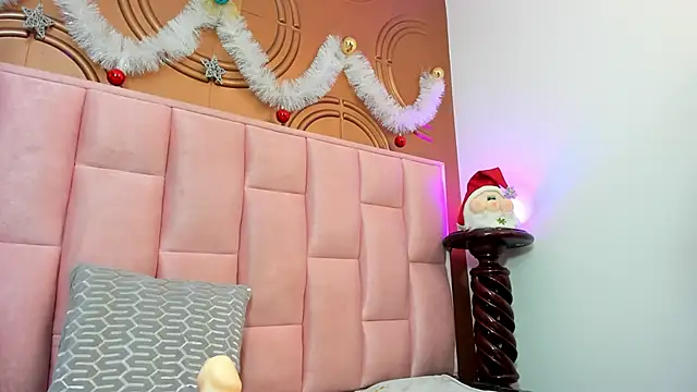 Snapshot of valeriaa19 chatting on January 2025 08:32:02 AM valeriaa19 online show from January 2025 08:32:02 AM