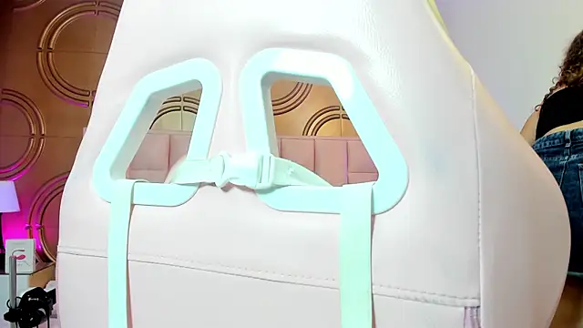 Snapshot of valeriaa19 chatting on February 2025 08:39:01 AM valeriaa19 online show from February 2025 08:39:01 AM