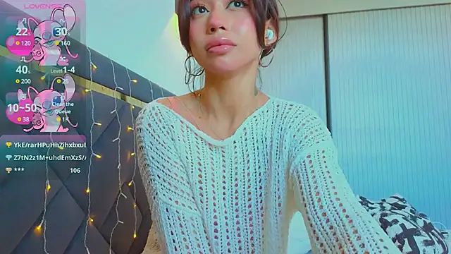 Mia Tin online show from February 2025 06:32:01 AM